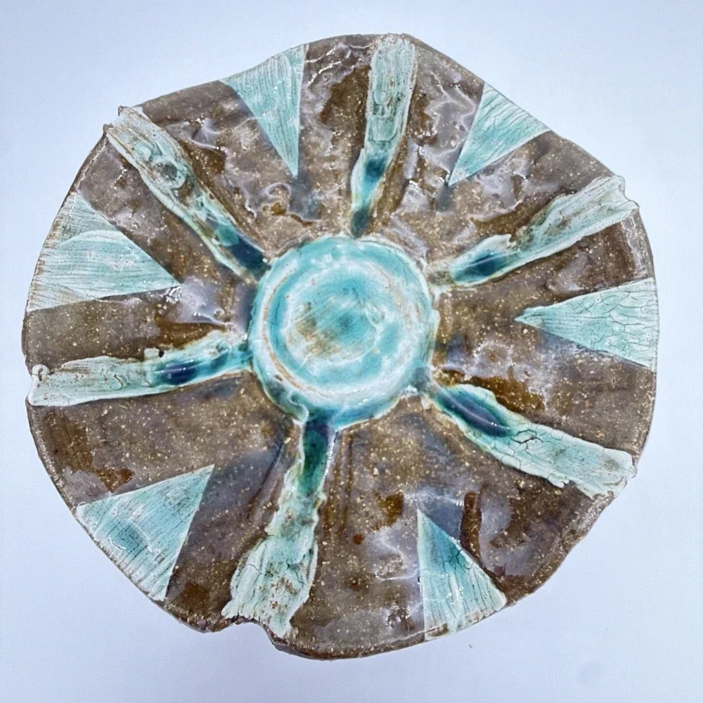Vtg Signed LA Studio Pottery Dish Turquoise Brown Sunburst Scalloped Edge 6.5